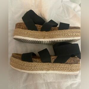 Steve Madden Black Platform Espadrilles